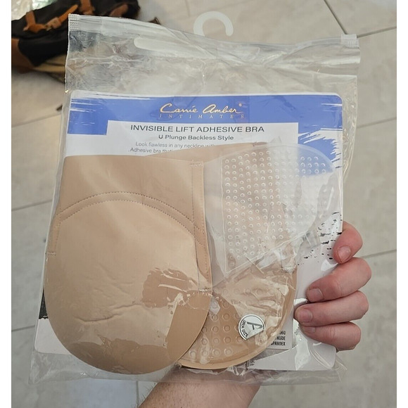 NEW Carrie Amber U-Plunge Backless Style Invisible Lift Adhesive Bra Size A Cup - Picture 3 of 4